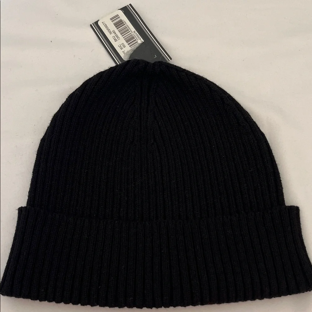 Roundtree & Yorke Dark Knit Hat